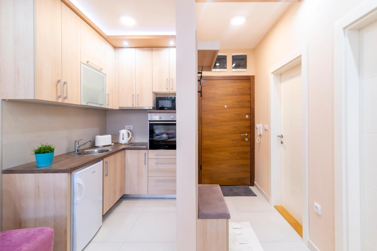 נובי סאד Mili Lux Apartman מראה חיצוני תמונה