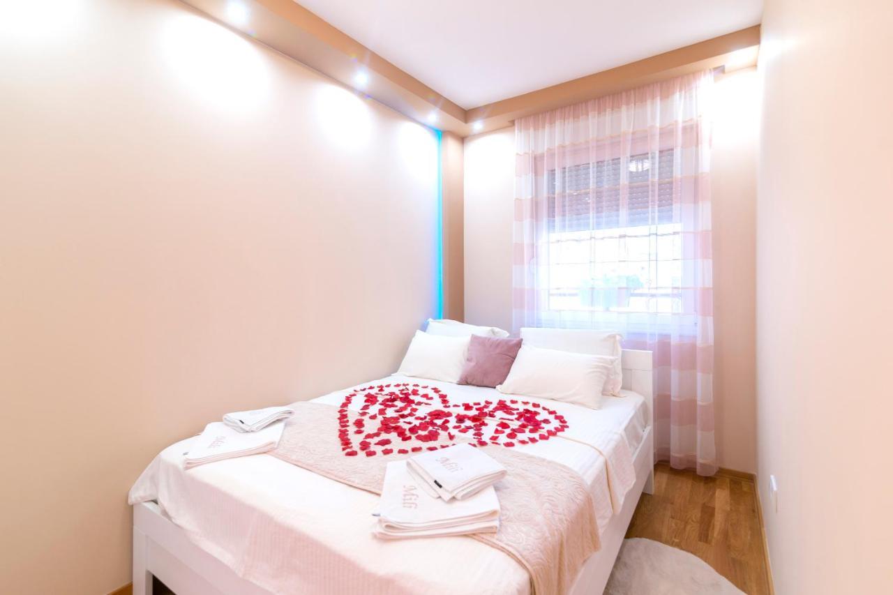 נובי סאד Mili Lux Apartman מראה חיצוני תמונה